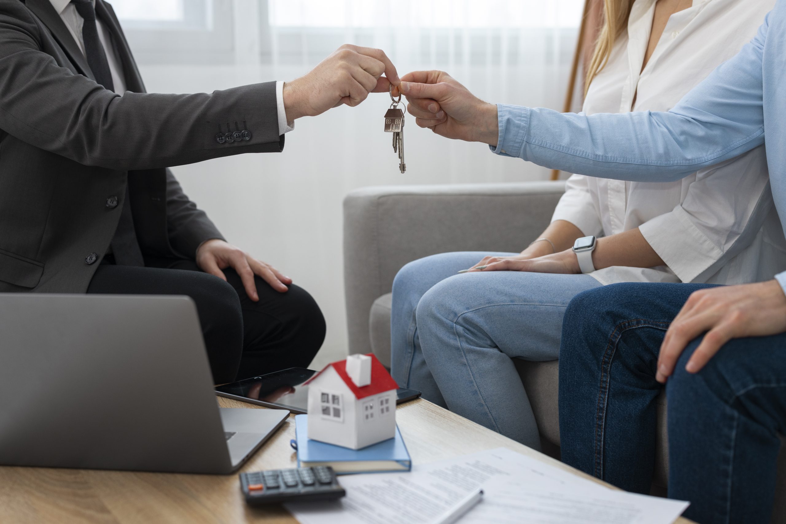 real-estate-agent-work-showing-house-doing-business